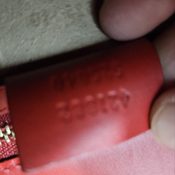 ✅️ SOLD ✅️ Gucci Calfskin Small Sylvie Shoulder Bag in Hibiscus Red - Picture 13 of 13